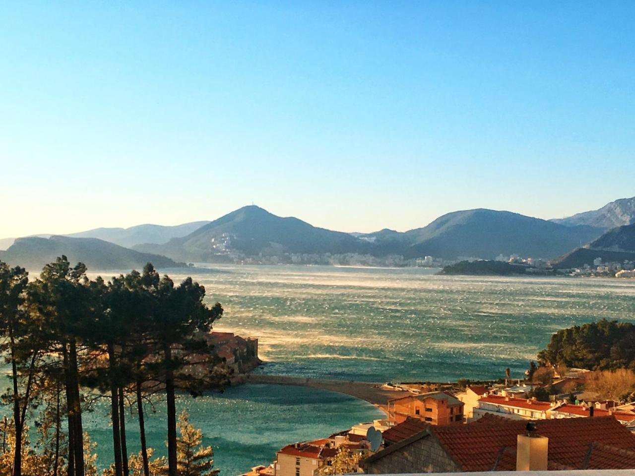 Apartments Adriatic 스베티스테판 외부 사진